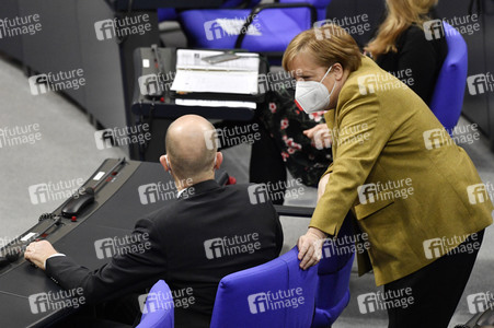 215. Sitzung des Deutschen Bundestages in Berlin