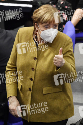 215. Sitzung des Deutschen Bundestages in Berlin