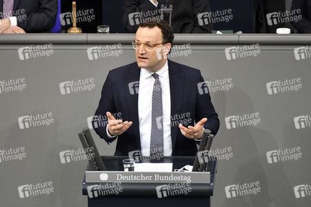 215. Sitzung des Deutschen Bundestages in Berlin