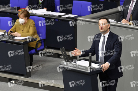 215. Sitzung des Deutschen Bundestages in Berlin