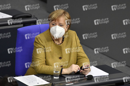 215. Sitzung des Deutschen Bundestages in Berlin