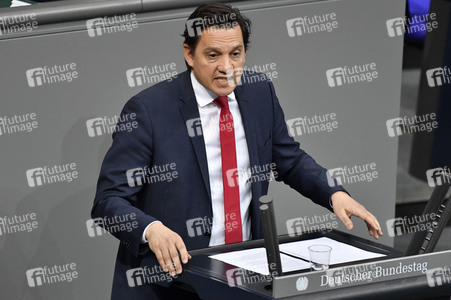 215. Sitzung des Deutschen Bundestages in Berlin