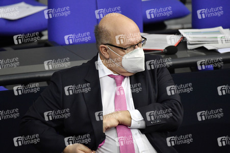 215. Sitzung des Deutschen Bundestages in Berlin