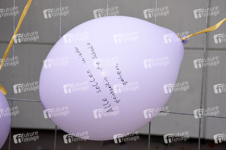 Luftballon-Aktion gegen Corona-Frust in Haar