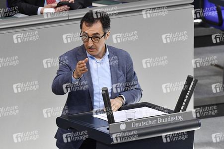 216. Sitzung des Deutschen Bundestages in Berlin