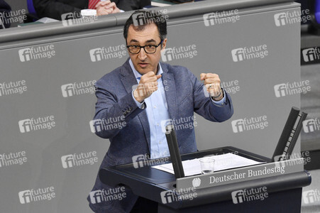 216. Sitzung des Deutschen Bundestages in Berlin