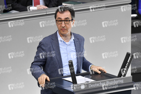 216. Sitzung des Deutschen Bundestages in Berlin