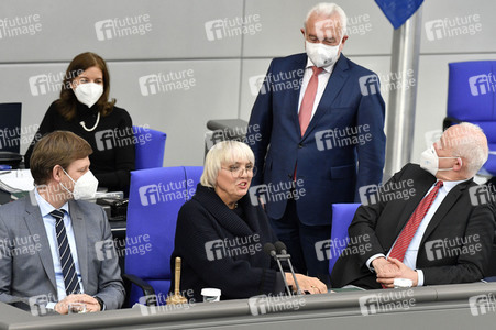 216. Sitzung des Deutschen Bundestages in Berlin