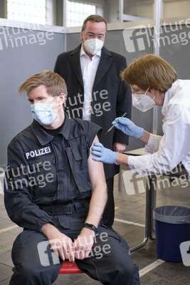 Priorisierte Impfung von Polizeibediensteten in Hannover