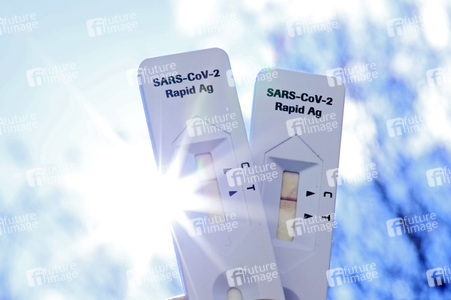 Symbolfoto Corona-Schnelltest
