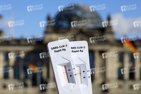 Symbolfoto Corona-Schnelltest