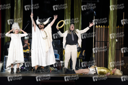 Generalprobe von 'Siegfried - Götterschweiß und Heldenblut' in Haar