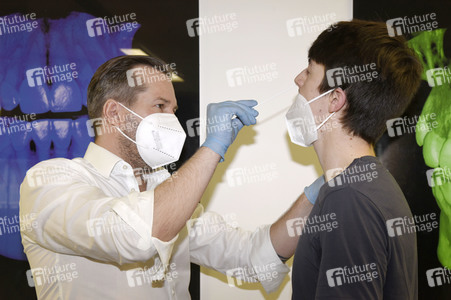 Corona Schnelltest Präsentation in München