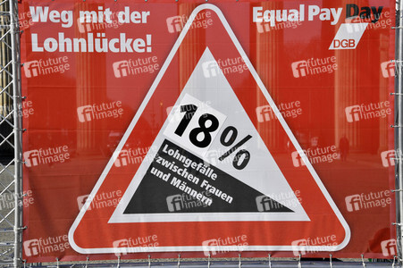 DGB-Aktion zum Equal Pay Day in Berlin
