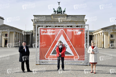 DGB-Aktion zum Equal Pay Day in Berlin