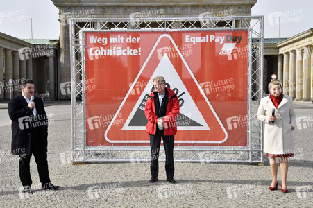 DGB-Aktion zum Equal Pay Day in Berlin