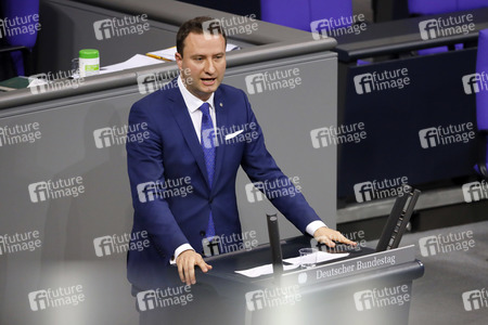 202. Sitzung des Deutschen Bundestages in Berlin