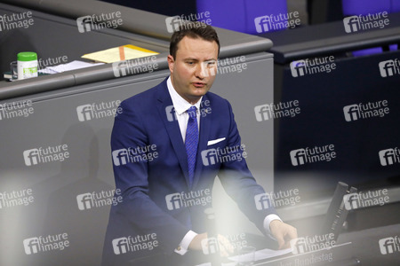 202. Sitzung des Deutschen Bundestages in Berlin