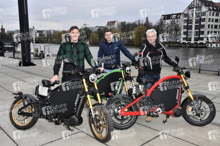 Fototermin mit Max Kruse und Aaron Troschke in Berlin