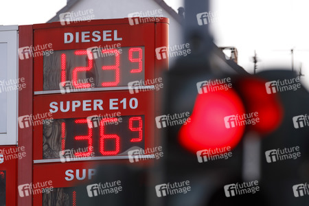 Symbolfoto Benzinpreise