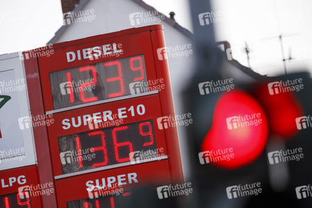 Symbolfoto Benzinpreise