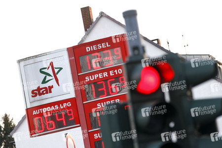 Symbolfoto Benzinpreise