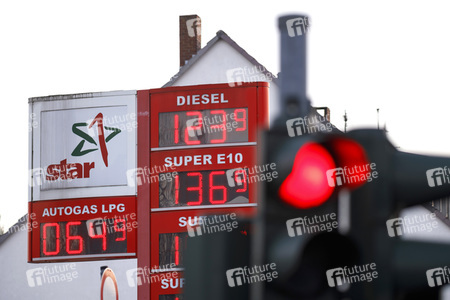 Symbolfoto Benzinpreise