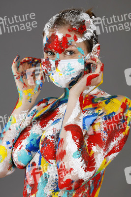 'Internationaler Tag der Farbe / International Color Day'-Bodypainting