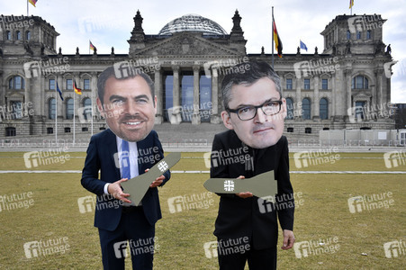 Protestaktion 'Keine Kampfdrohnen für die Bundeswehr!' in Berlin