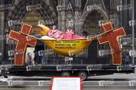 Demo 'Missbrauch in der Kirche'