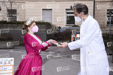 Spendenscheckübergabe an das Dr. von Haunersche Kinderspital in München