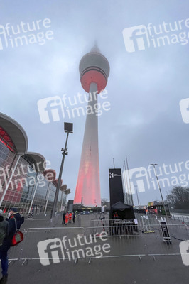 Alarmstufe Rot - Alster in Flammen in Hamburg