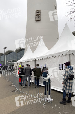 Alarmstufe Rot - Alster in Flammen in Hamburg