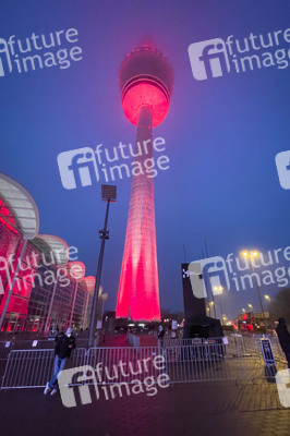 Alarmstufe Rot - Alster in Flammen in Hamburg