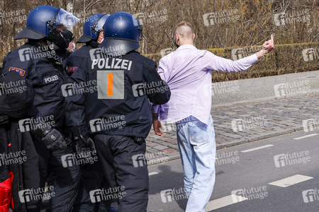 Demonstration von Rechtsextremisten und Reichsbürgern in Berlin