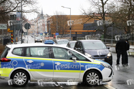 Kontrolle des Grenzverkehrs am Grenzübergang Görlitz - Zgorzelec