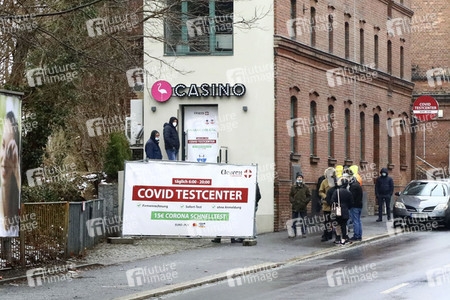 Kontrolle des Grenzverkehrs am Grenzübergang Görlitz - Zgorzelec