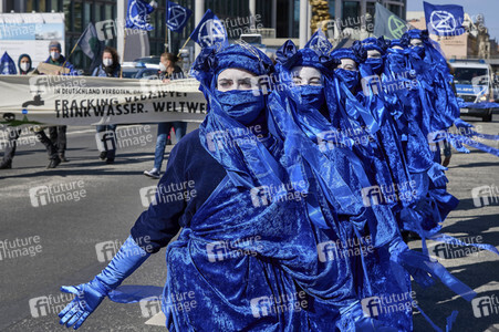 Extiction Rebellion Protest zum zum Weltwassertag