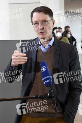 217. Sitzung des Deutschen Bundestages in Berlin