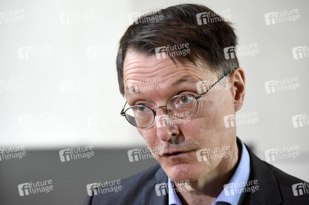 217. Sitzung des Deutschen Bundestages in Berlin