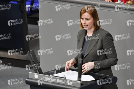 217. Sitzung des Deutschen Bundestages in Berlin