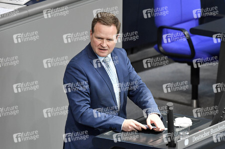 217. Sitzung des Deutschen Bundestages in Berlin