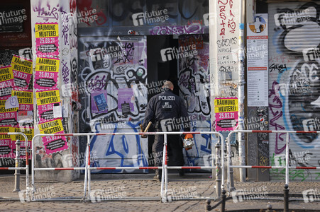 Räumung der Kiezkneipe 'Meuterei' in Berlin