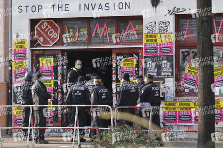 Räumung der Kiezkneipe 'Meuterei' in Berlin