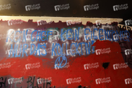 Räumung der Kiezkneipe 'Meuterei' in Berlin