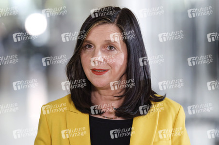 217. Sitzung des Deutschen Bundestages in Berlin