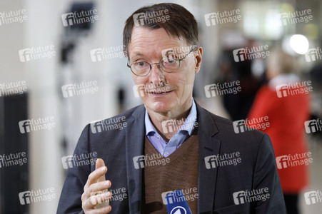 217. Sitzung des Deutschen Bundestages in Berlin