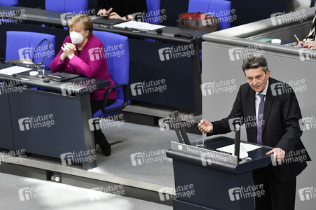 218. Sitzung des Deutschen Bundestages in Berlin