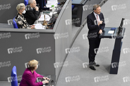 218. Sitzung des Deutschen Bundestages in Berlin