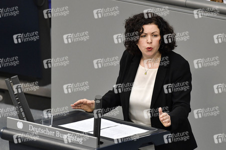 218. Sitzung des Deutschen Bundestages in Berlin